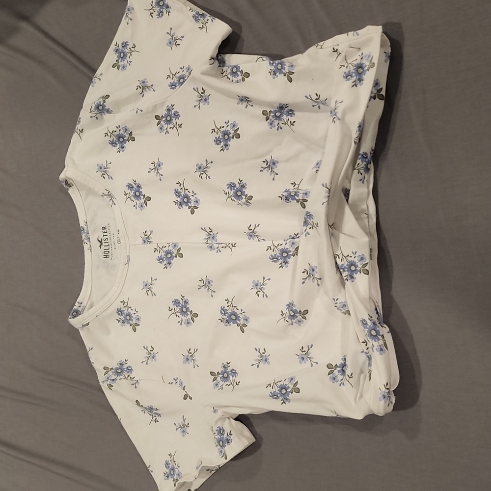 Hollister Cropped Baby Tee, XL